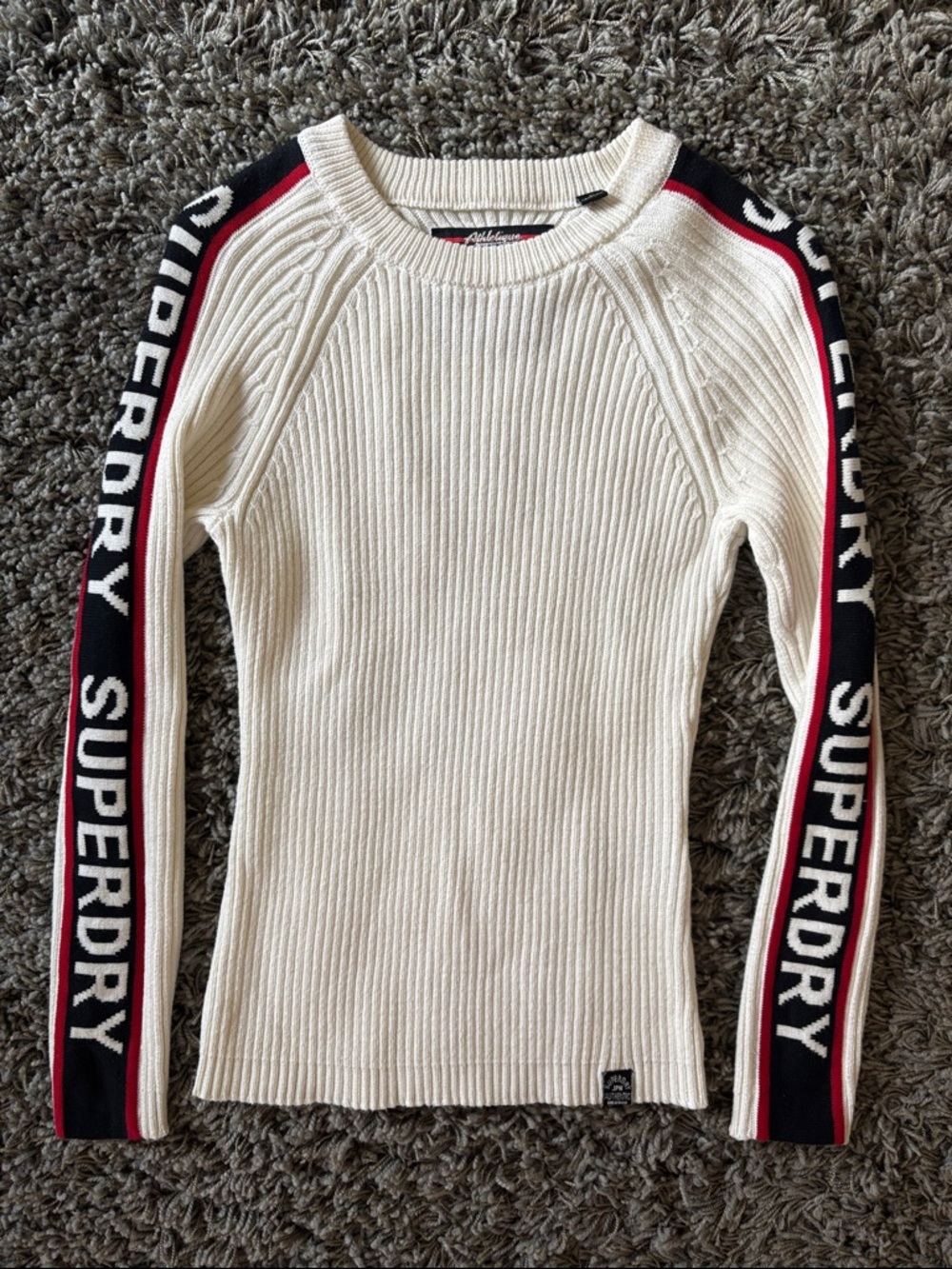 NWOT Superdry Urban Street SLV Logo Jumper